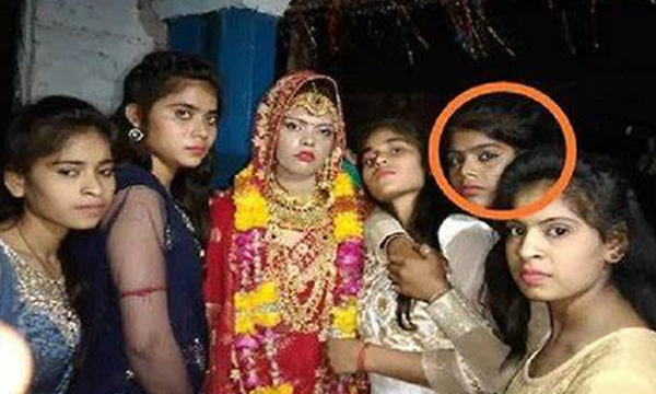 UP Bride Dies of Heart Attack During Wedding, Groom Marries Her Sister